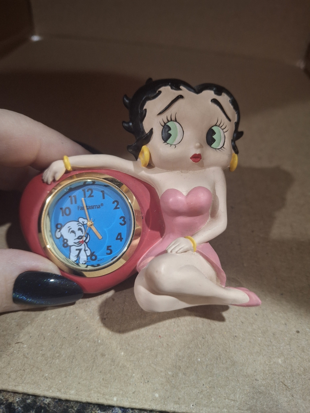 Betty Boop Pink Heart Clock Figurine - Decorative Home Accent